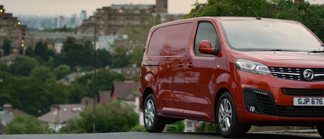 VAUXHALL MOTORS LAUNCHES CAMPAIGN FOR NEW VIVARO Image