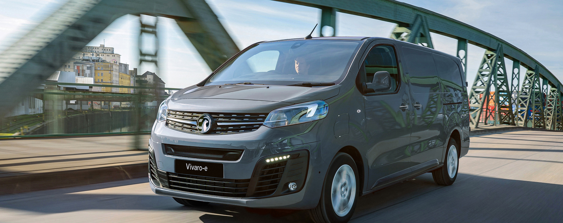 Vauxhall Vivaro-e Hero Image